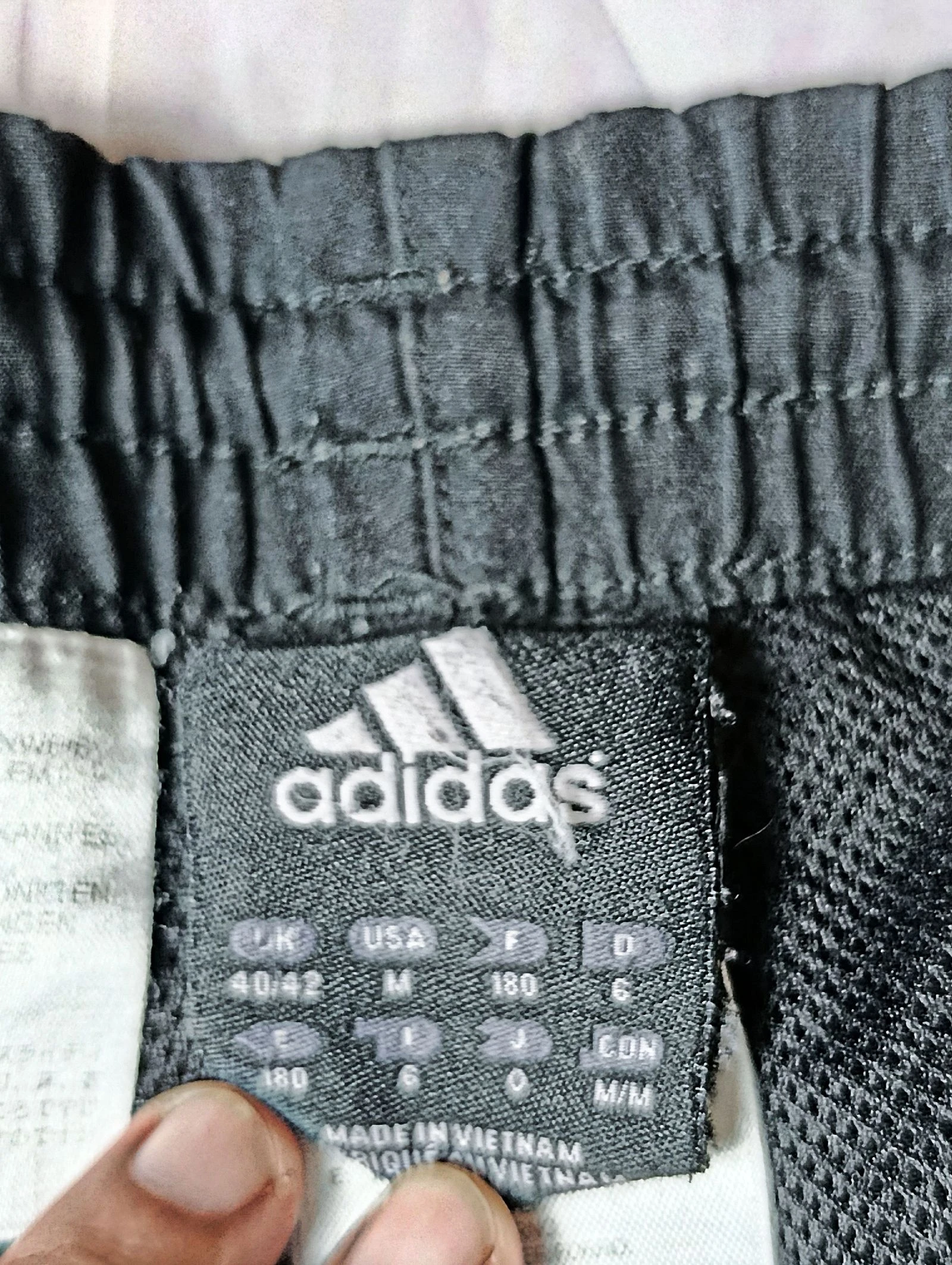 Pantalones de chándal Adidas Black 3-Stripes – Hombre M – photo 6